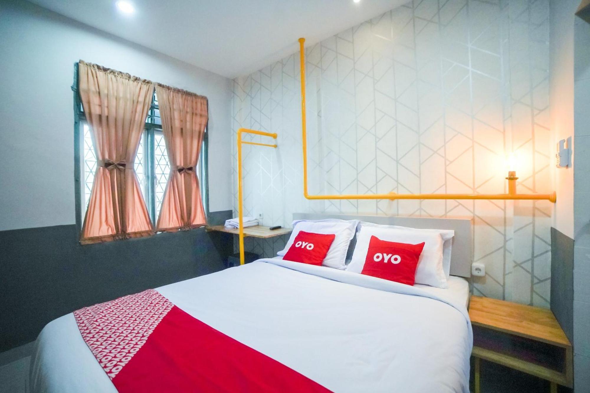 Capital O 90874 Millenium Inn 2 Medan Zewnętrze zdjęcie