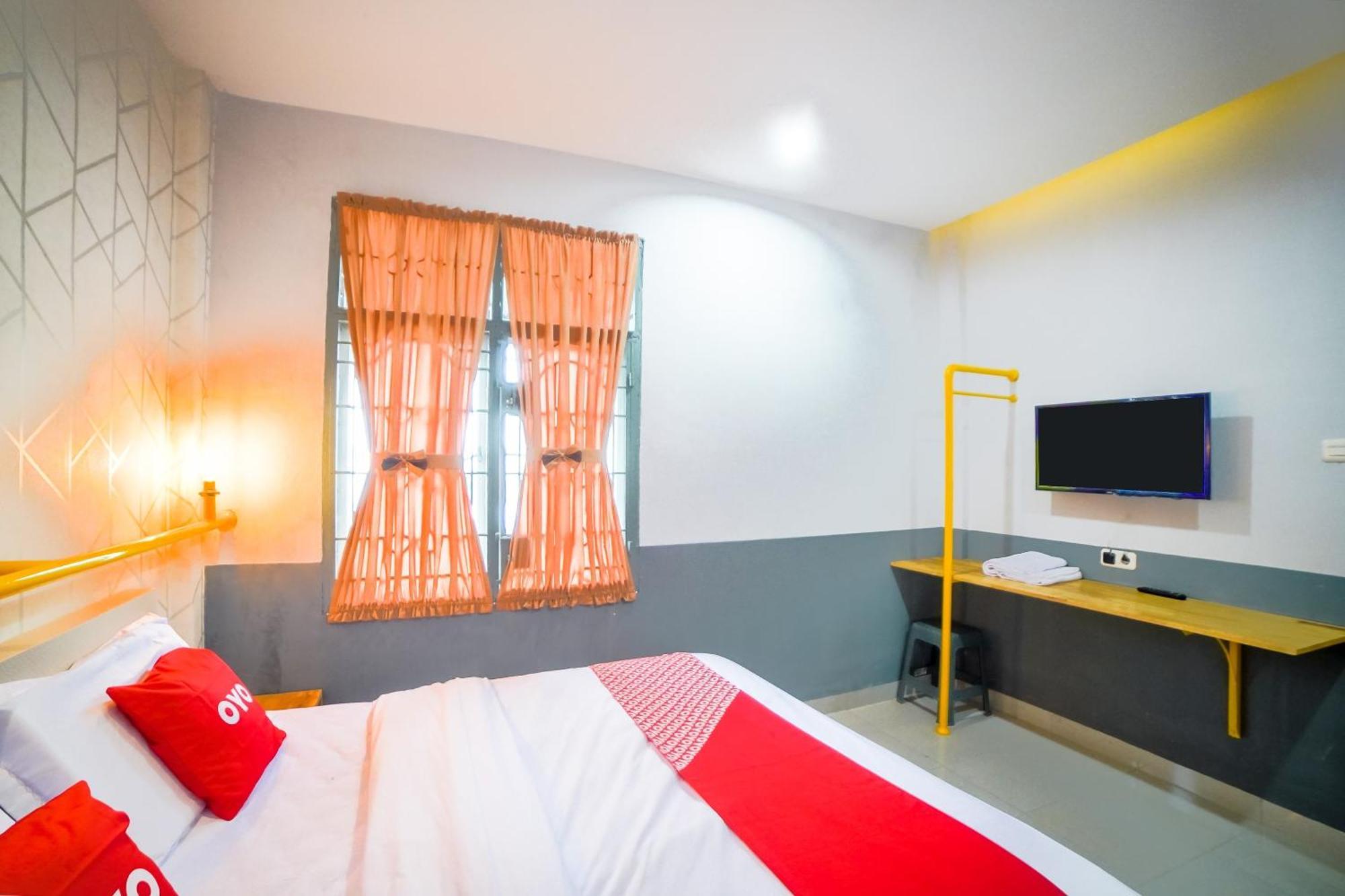 Capital O 90874 Millenium Inn 2 Medan Zewnętrze zdjęcie