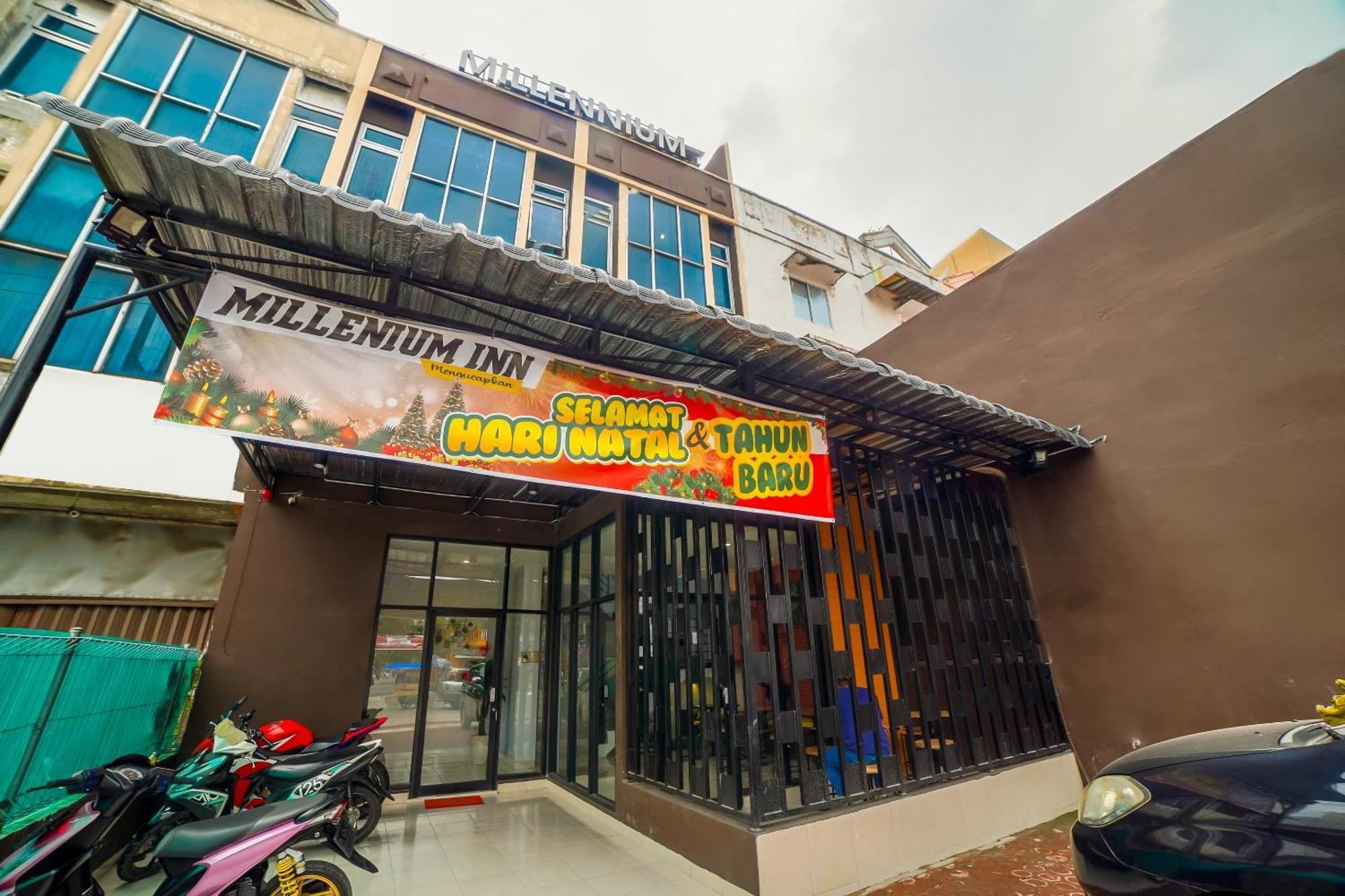 Capital O 90874 Millenium Inn 2 Medan Zewnętrze zdjęcie